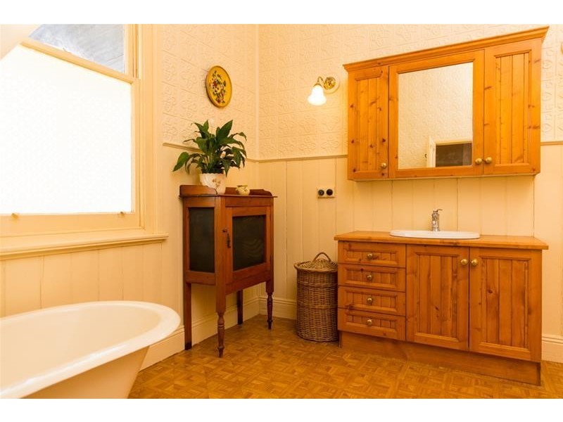 38 Pickering Street, Ouyen VIC 3490