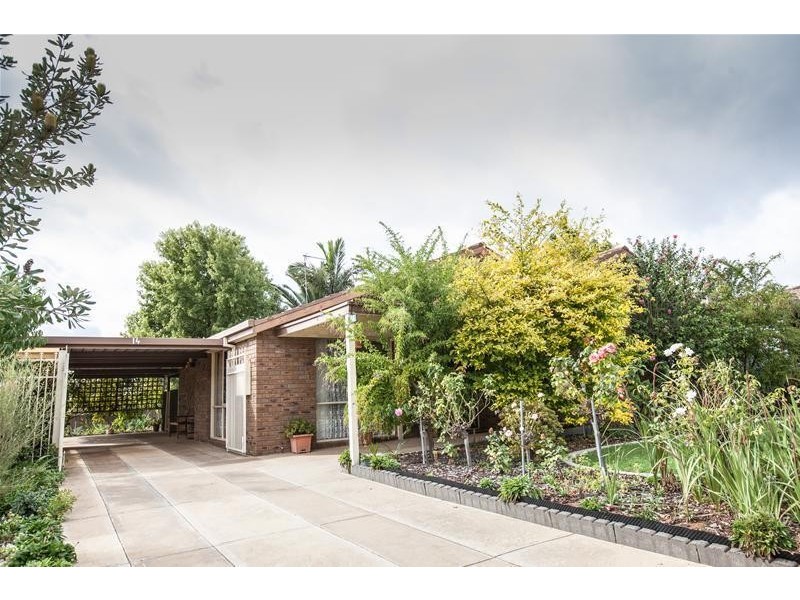 14 Crane Drive, Buronga NSW 2739