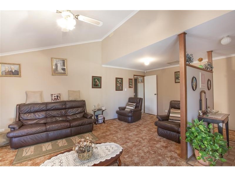 14 Crane Drive, Buronga NSW 2739