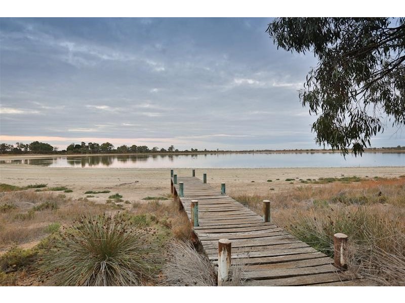 2 St. Andrew’s Drive, Cabarita VIC 3505