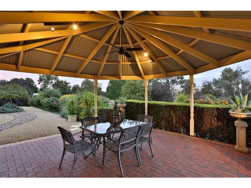 2 St. Andrew’s Drive, Cabarita VIC 3505