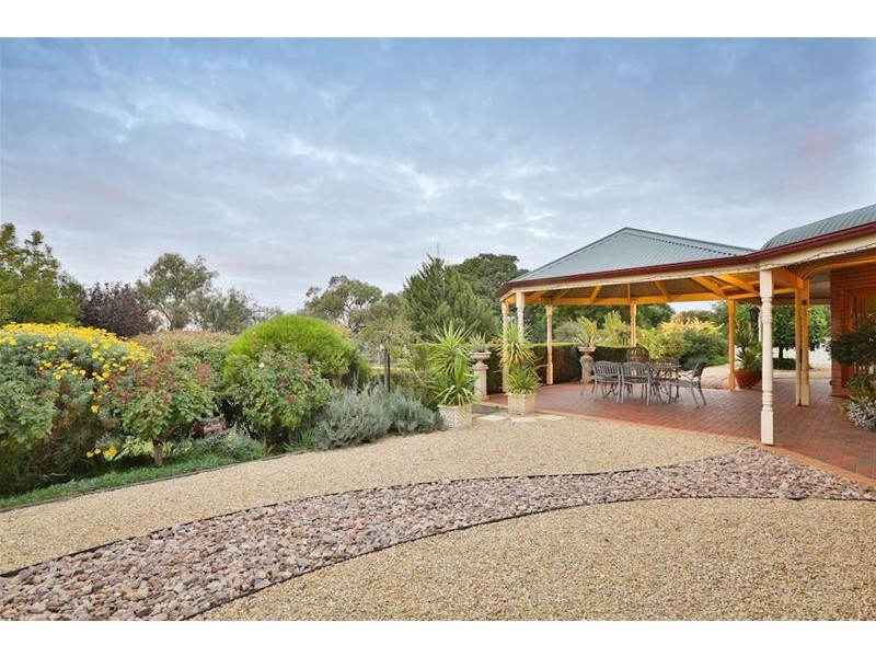 2 St. Andrew’s Drive, Cabarita VIC 3505