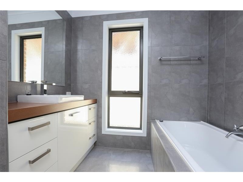 17 Kossman Court, Irymple VIC 3498