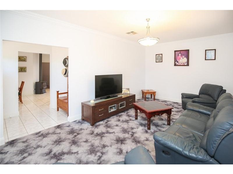 27 Petrucci Way, Mildura VIC 3500