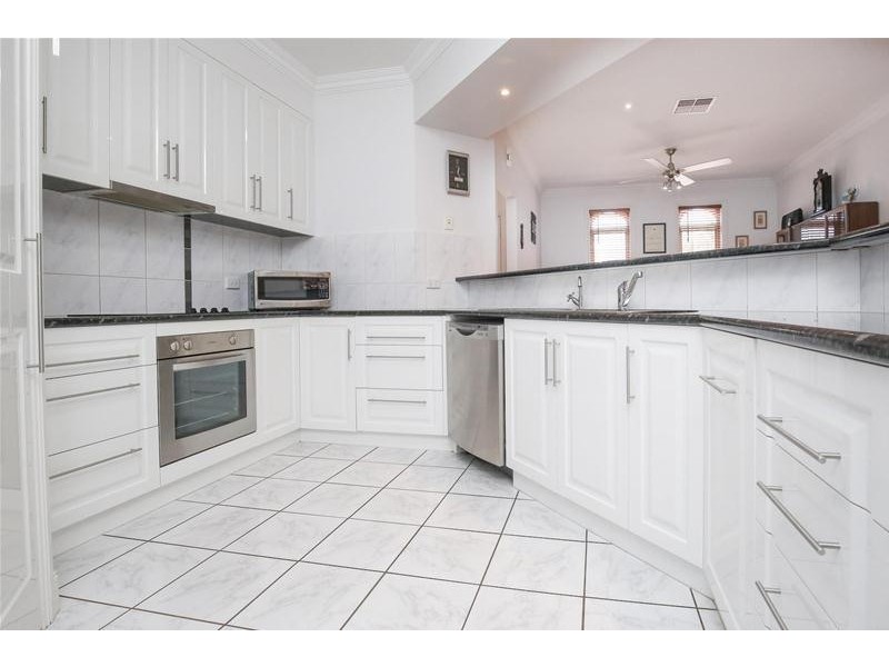 27 Petrucci Way, Mildura VIC 3500