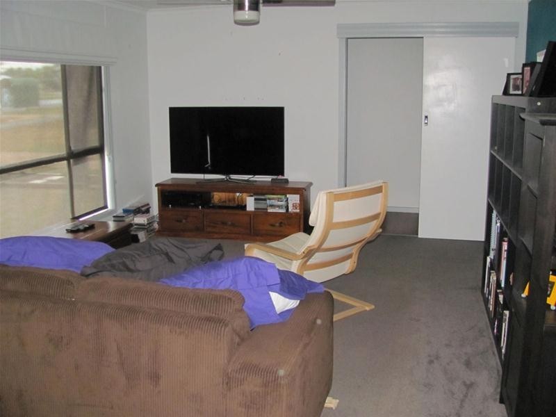 151 Adelaide Street, Gol Gol NSW 2738