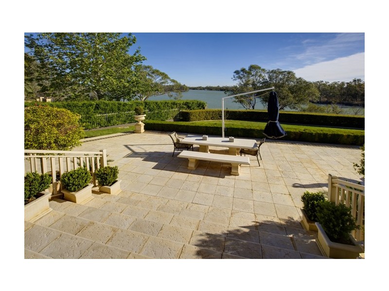 12 Riverview Rise, Gol Gol NSW 2738