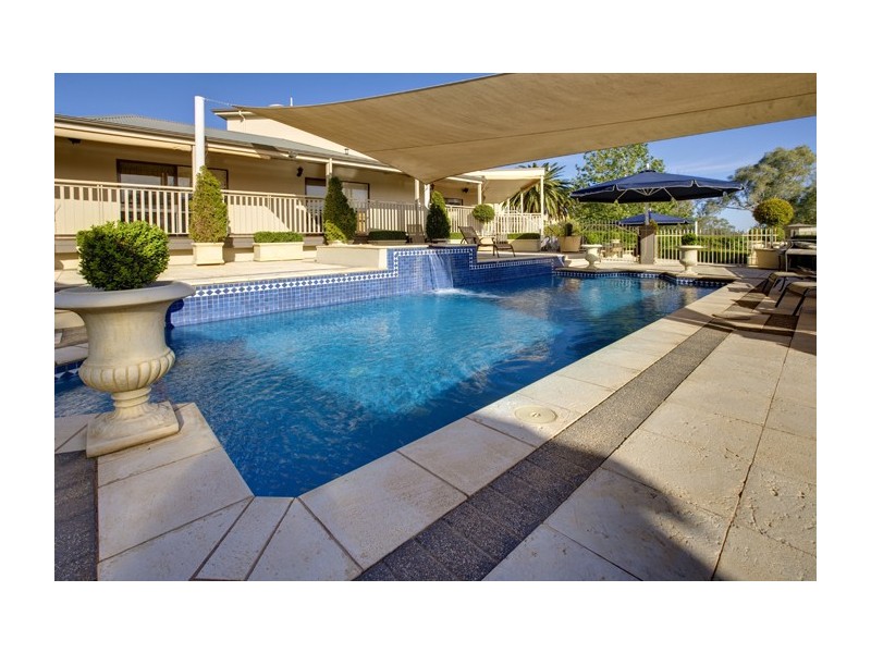 12 Riverview Rise, Gol Gol NSW 2738