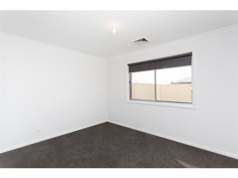 18 Palm Springs Drive, Mildura VIC 3500