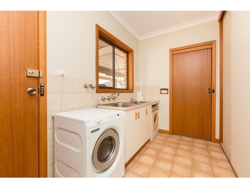 244 Cureton Avenue, Nichols Point VIC 3501