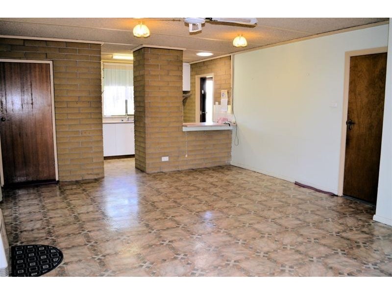 49 Avoca Street, Dareton NSW 2717