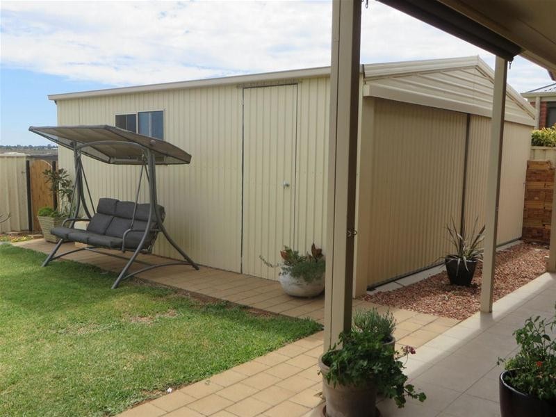 11 Rita Drive, Mildura VIC 3500
