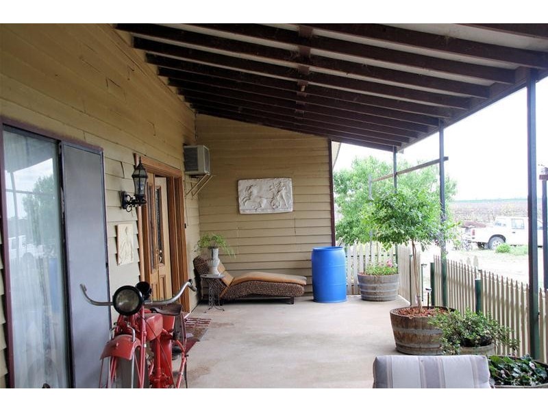 1047 Kulkyne Way, Red Cliffs VIC 3496