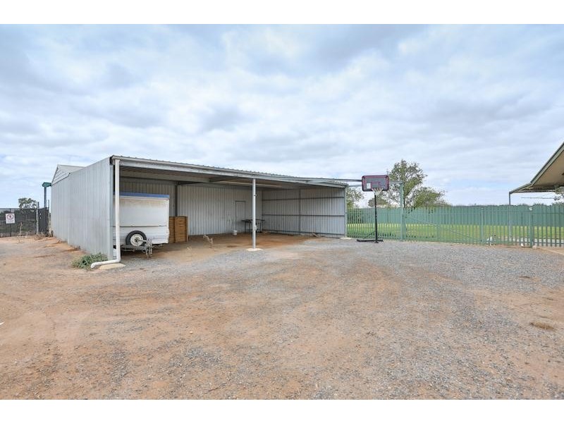 234 Fifth Street, Nichols Point VIC 3501