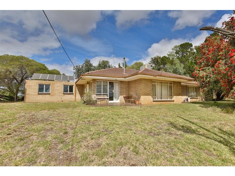 92 & 93 Gordon Avenue, Colignan VIC 3494