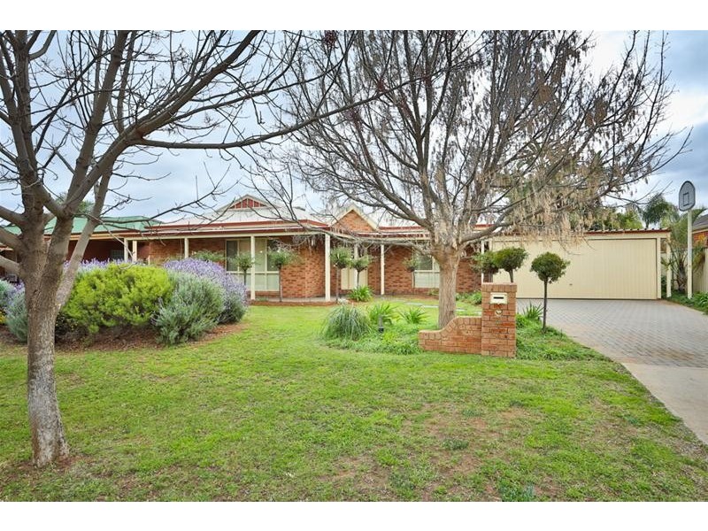 4 Pevensey Drive, Mildura VIC 3500