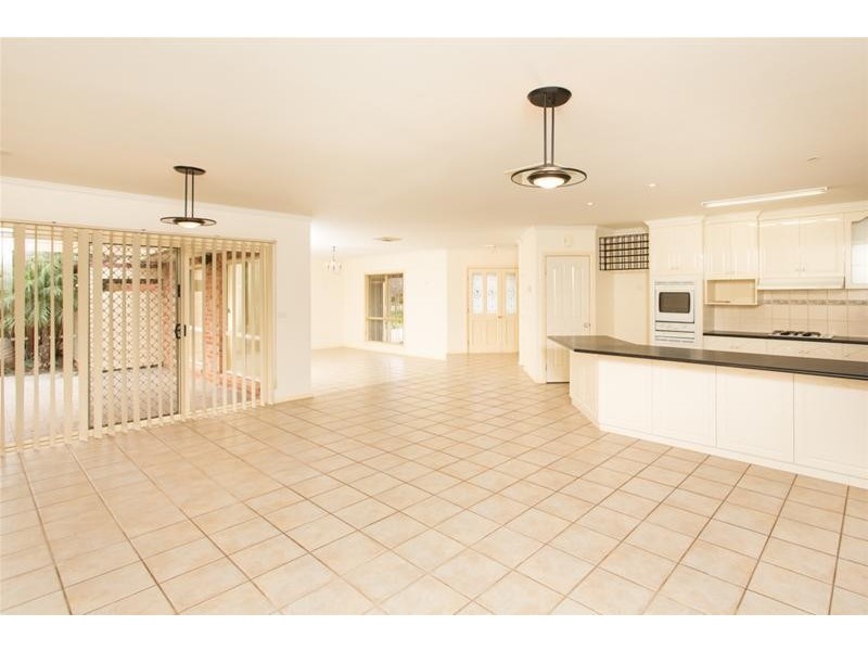 4 Pevensey Drive, Mildura VIC 3500