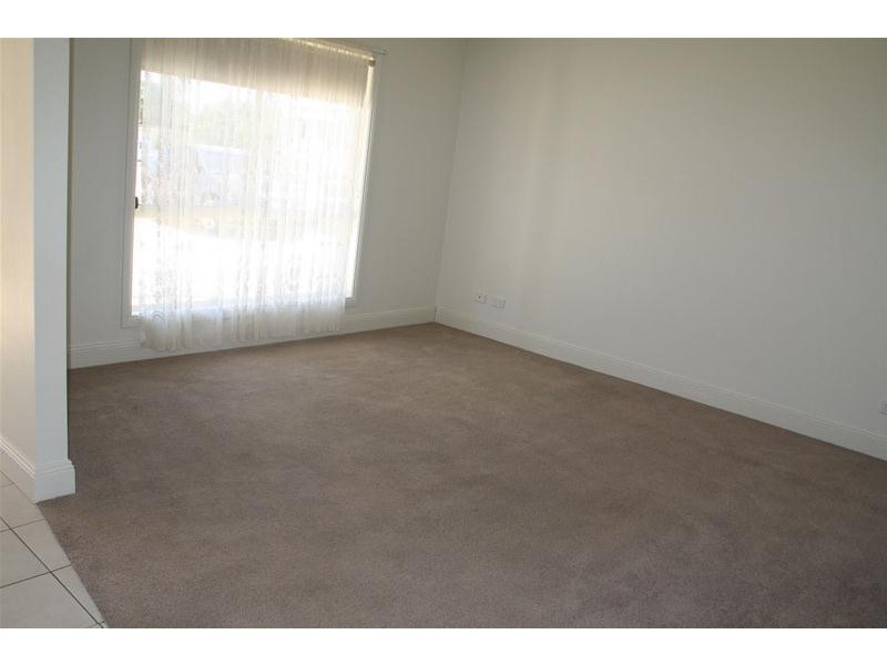 2/5 Golden Grove, Red Cliffs VIC 3496