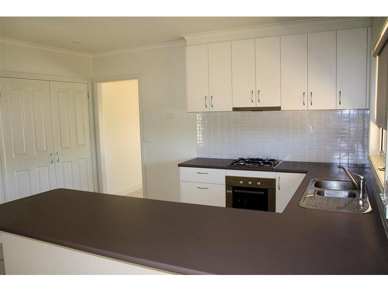 2/5 Golden Grove, Red Cliffs VIC 3496