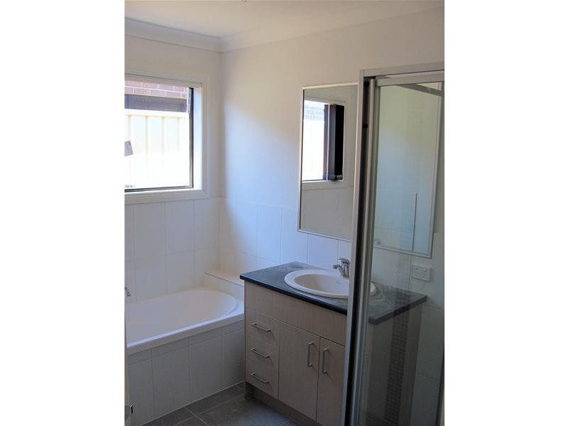 33 Philipa Crescent, Mildura VIC 3500