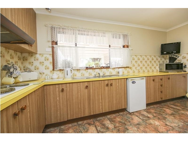 4 Merebin Court, Merbein VIC 3505