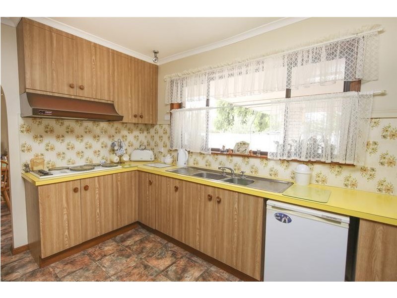 4 Merebin Court, Merbein VIC 3505