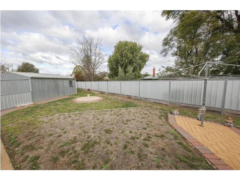 4 Merebin Court, Merbein VIC 3505