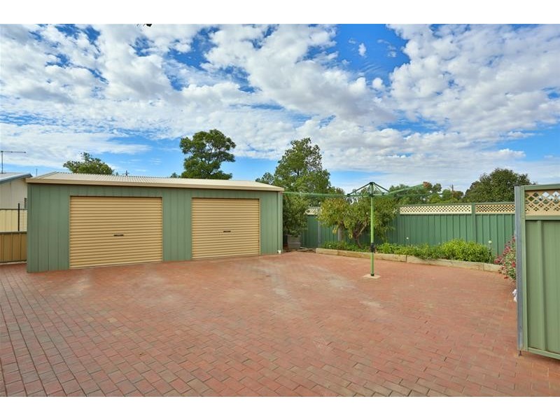 43 Nursery Ridge Road, Red Cliffs VIC 3496