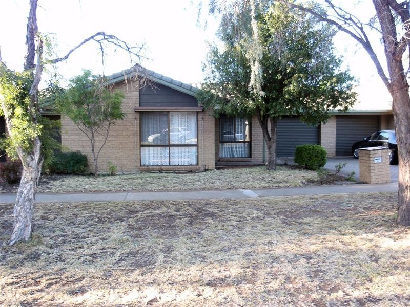 2/240 Deakin Avenue, Mildura VIC 3500