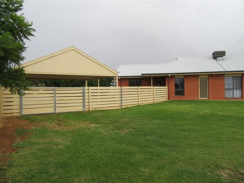17 Sterling Drive, Mildura VIC 3500