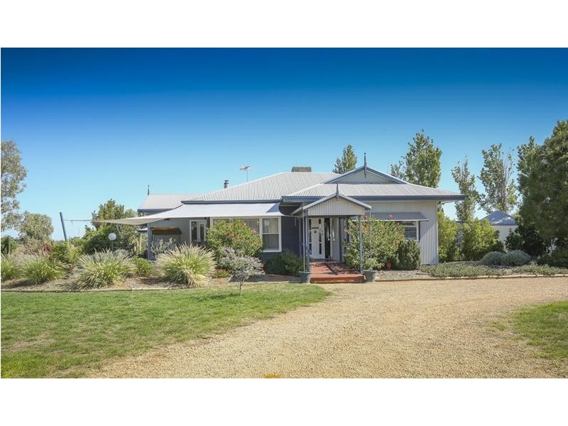 16 Krake Road, Red Cliffs VIC 3496