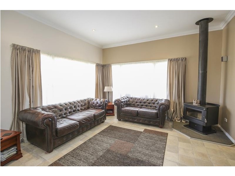 16 Krake Road, Red Cliffs VIC 3496