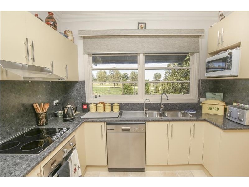 16 Krake Road, Red Cliffs VIC 3496