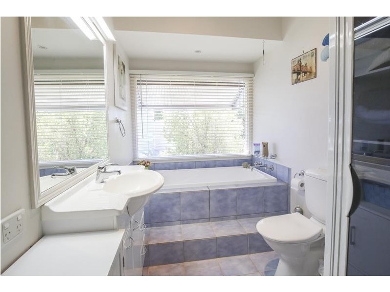 16 Krake Road, Red Cliffs VIC 3496