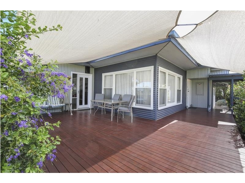 16 Krake Road, Red Cliffs VIC 3496