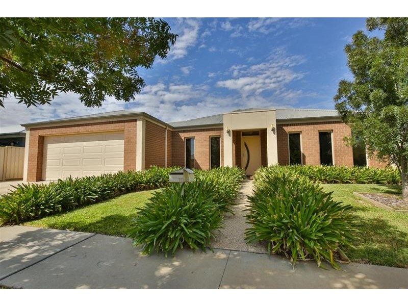 10 Nicholas Avenue, Mildura VIC 3500