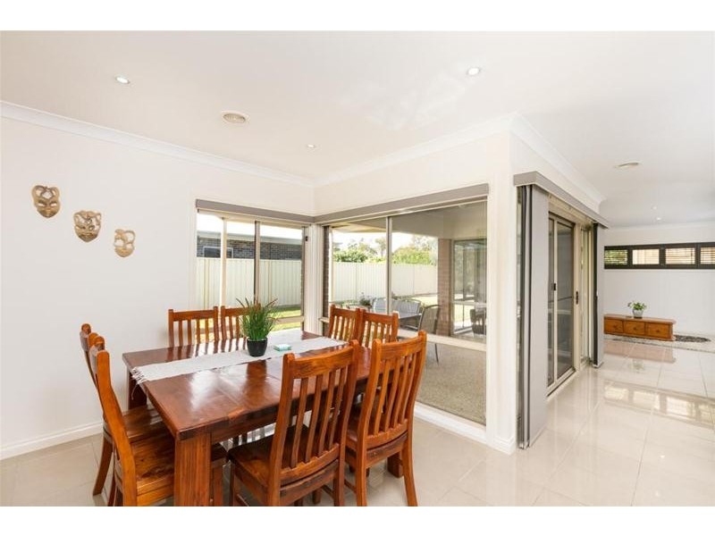 10 Nicholas Avenue, Mildura VIC 3500