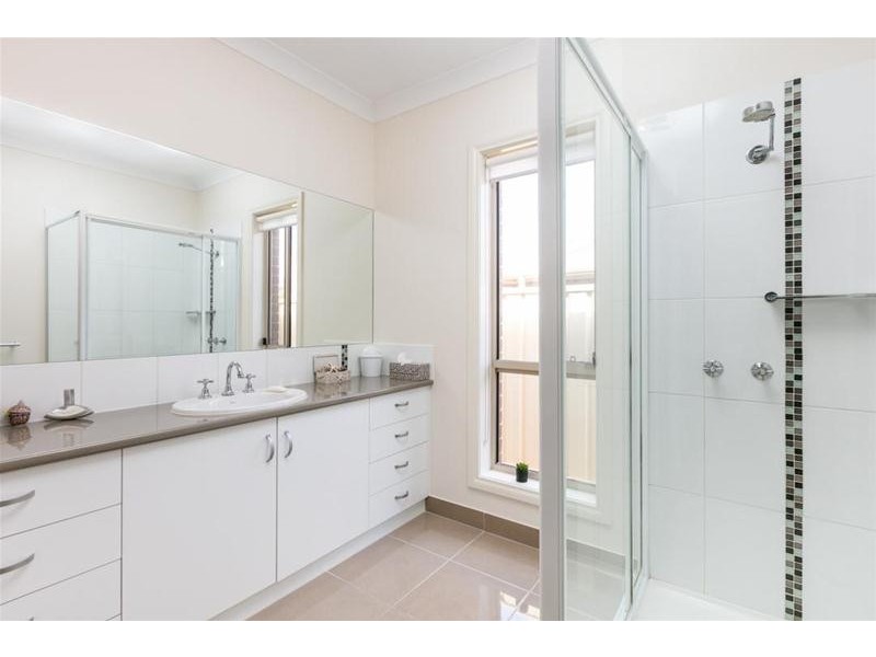 10 Nicholas Avenue, Mildura VIC 3500