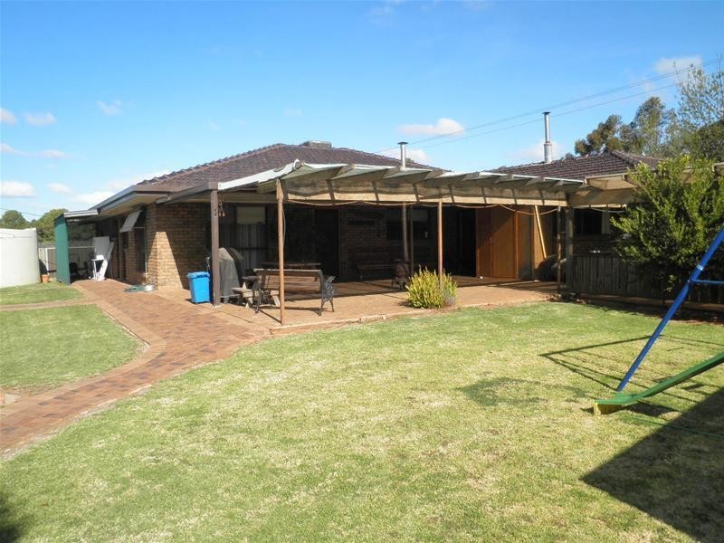 4 Smith Road, Robinvale VIC 3549