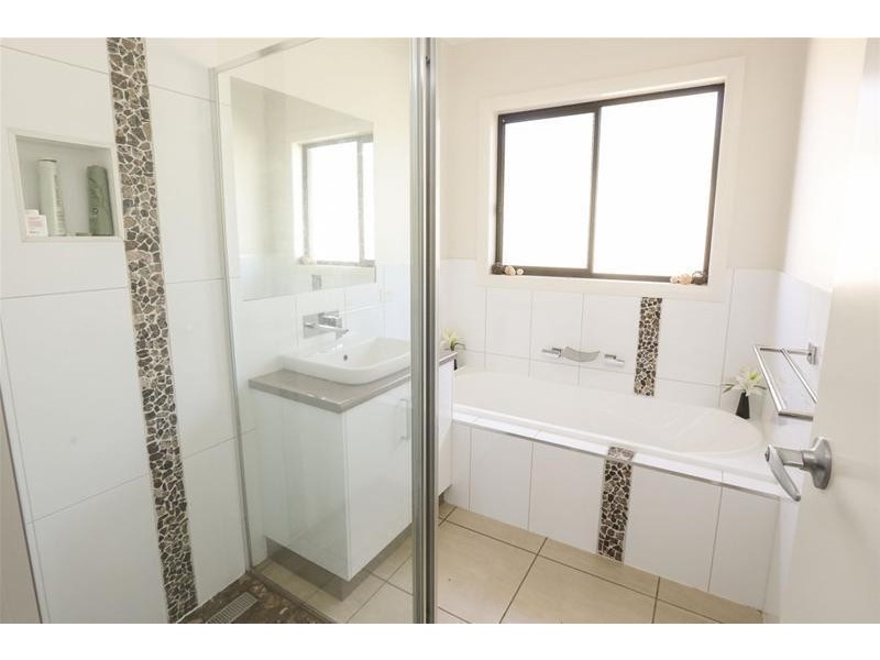 13 Lizlee Drive, Mildura VIC 3500