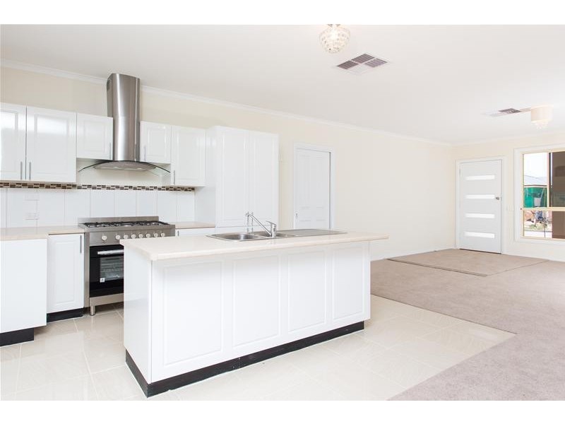 18 Shiraz Court, Mildura VIC 3500
