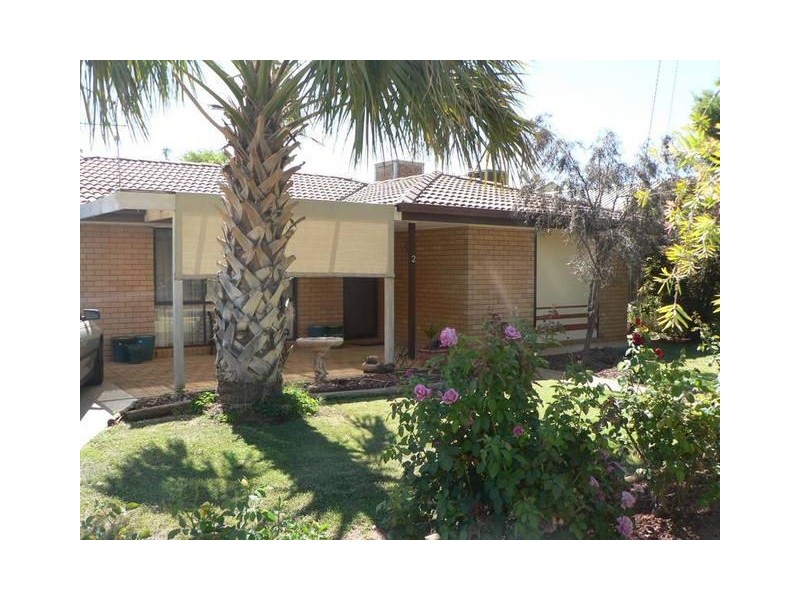 2 Chancellor Court, Red Cliffs VIC 3496