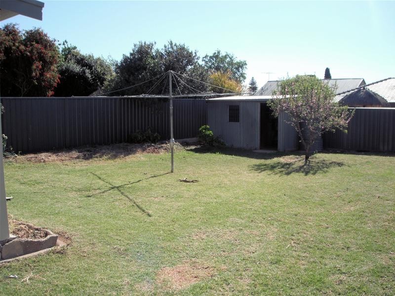 77 Olive Avenue, Mildura VIC 3500