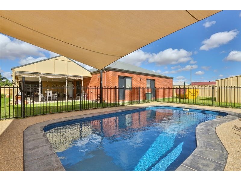 17 Tarrango Drive, Mildura VIC 3500