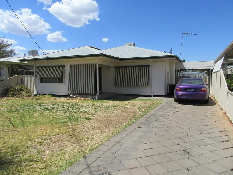 4 Hazel Avenue, Mildura VIC 3500