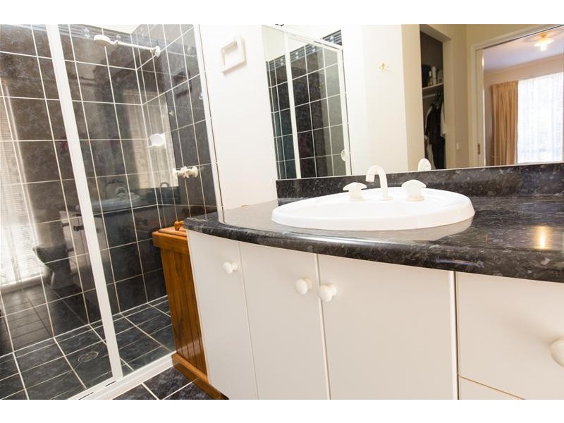 23 Etherington Drive, Mildura VIC 3500