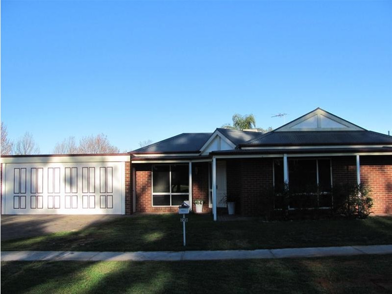 725 Fourteenth Street, Mildura VIC 3500