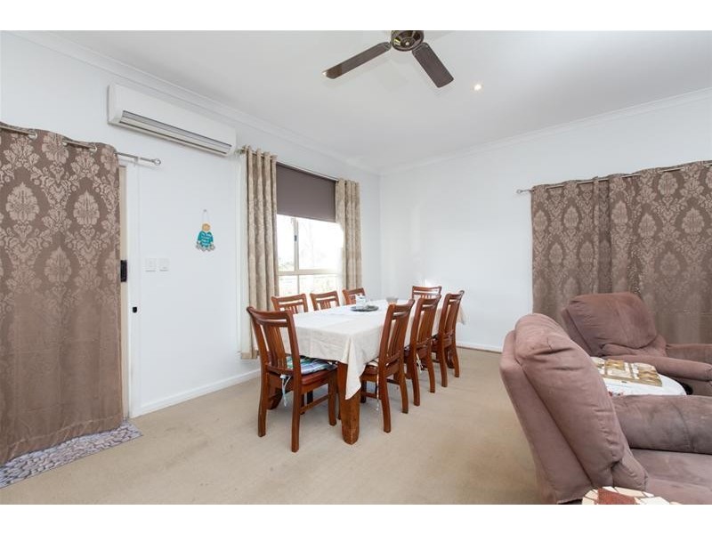 24 Gregory Street, Ouyen VIC 3490