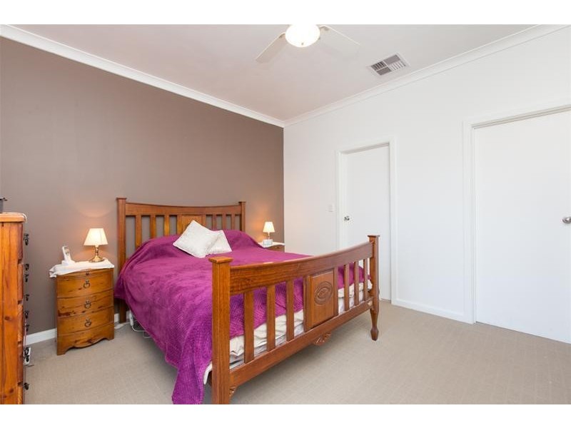 24 Gregory Street, Ouyen VIC 3490