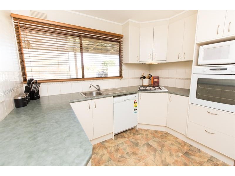 12 Elouera Drive, Irymple VIC 3498